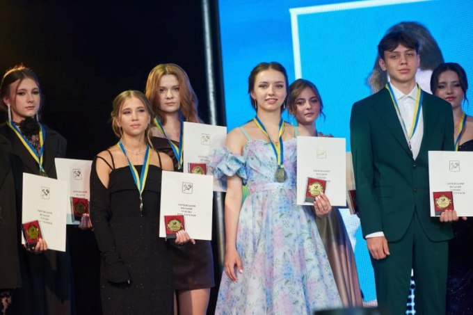 випускні в Холодногірському районі